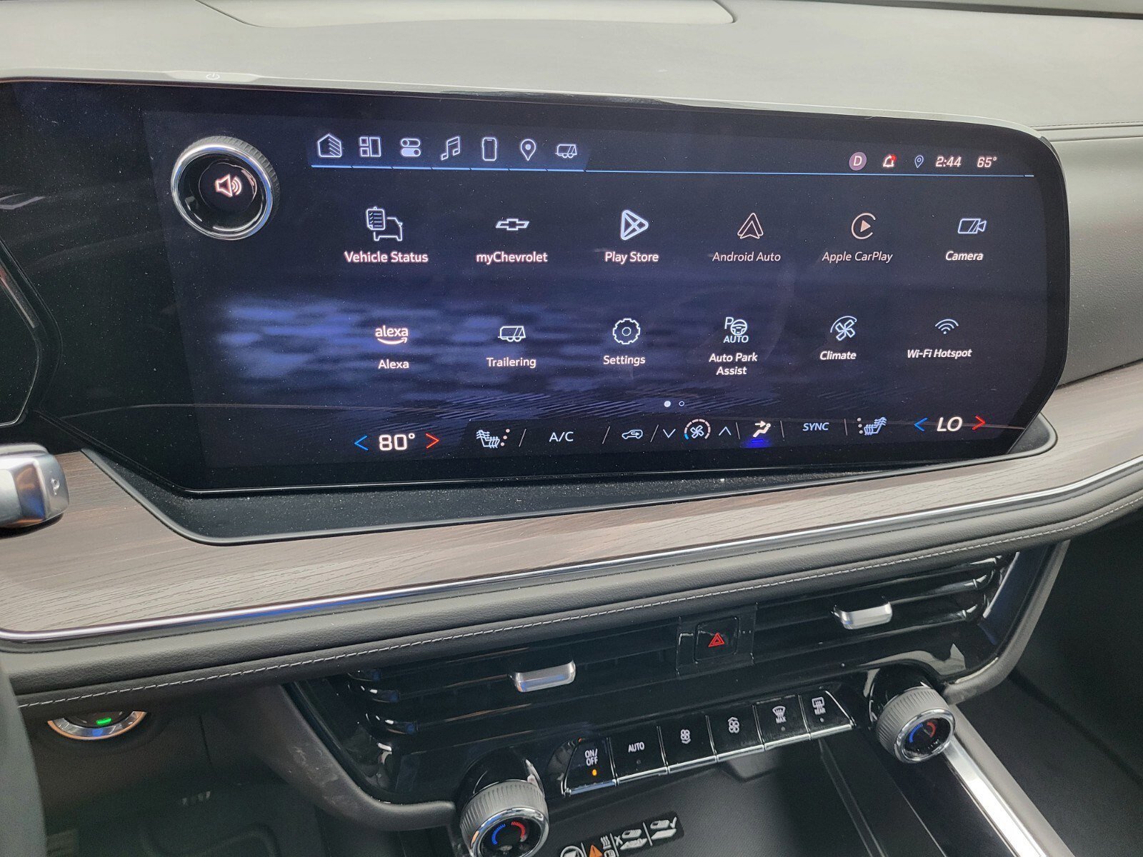 Used 2025 Chevrolet Tahoe LT image 20