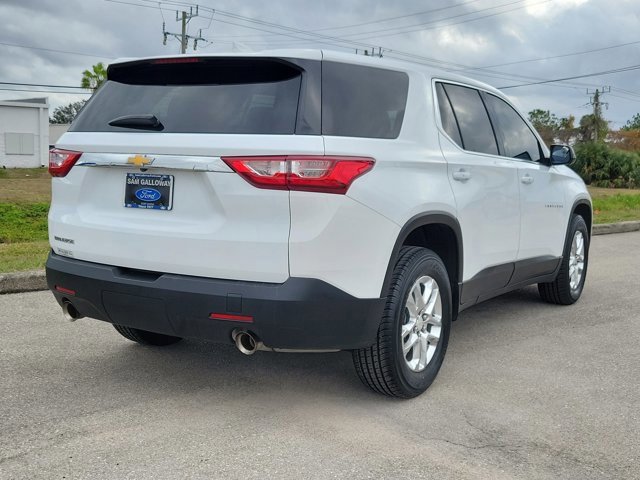 Used 2019 Chevrolet Traverse LS image 4