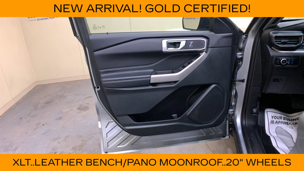 Certified 2023 Ford Explorer XLT w/ Equipment Group 202A AWD/4WD image 29