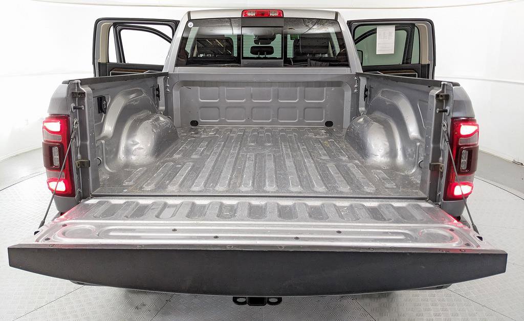 Used 2024 RAM 2500 Laramie w/ Safety Group AWD/4WD image 7