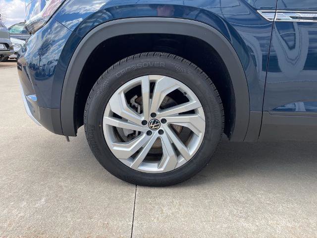 Used 2021 Volkswagen Atlas Cross Sport SEL AWD/4WD image 16
