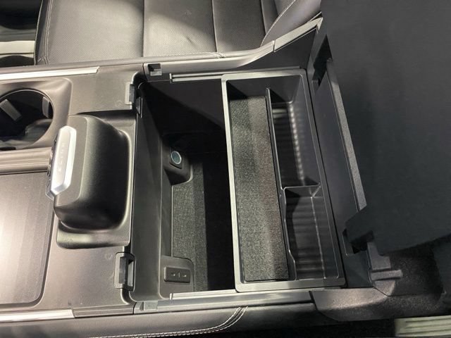 Certified 2025 Ford Expedition Platinum w/ Stealth Performance Package AWD/4WD image 34