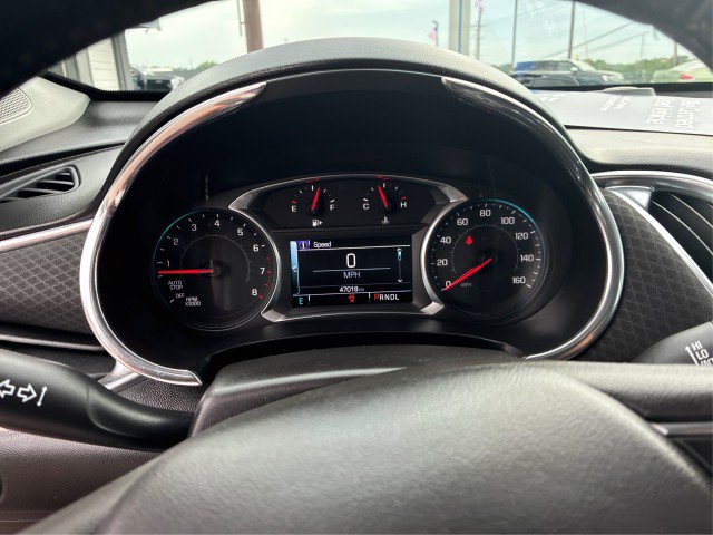 Used 2017 Chevrolet Malibu LT FWD image 14