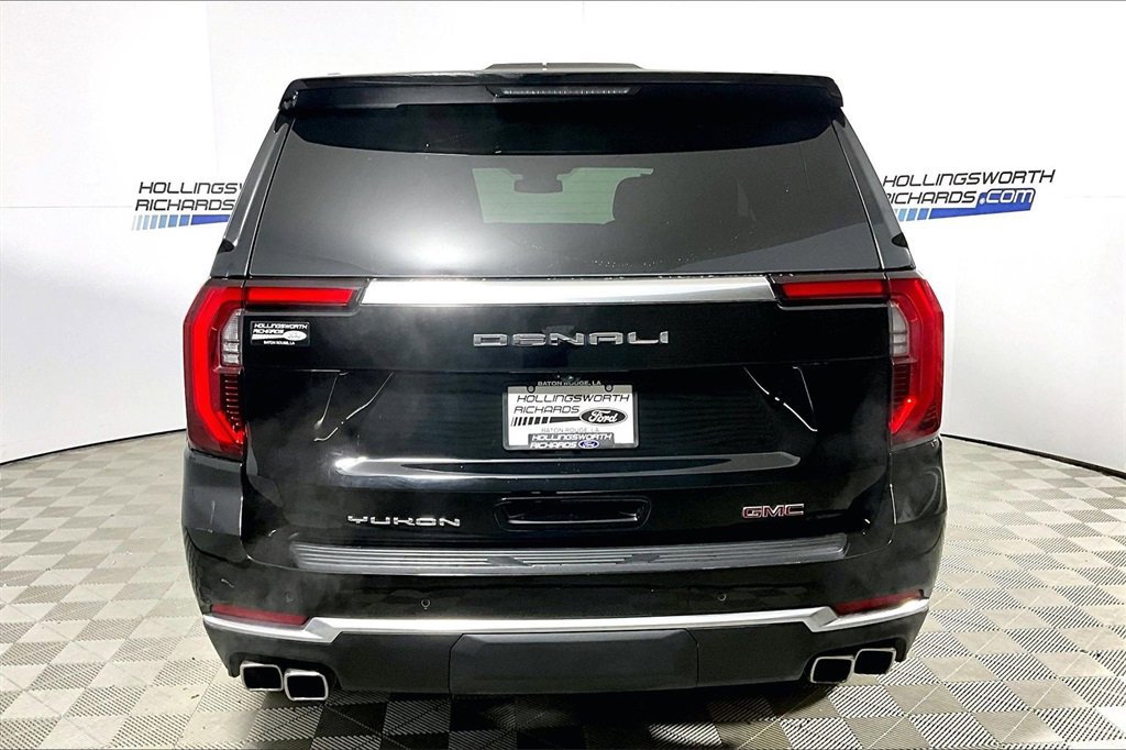 Used 2025 GMC Yukon Denali image 4