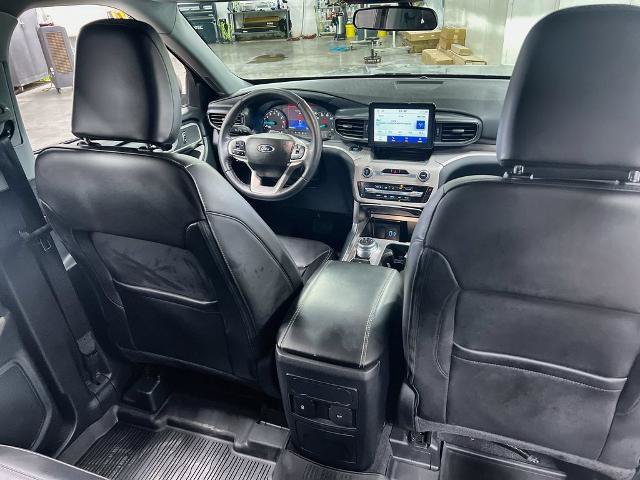 Certified 2023 Ford Explorer XLT w/ Equipment Group 202A AWD/4WD image 20