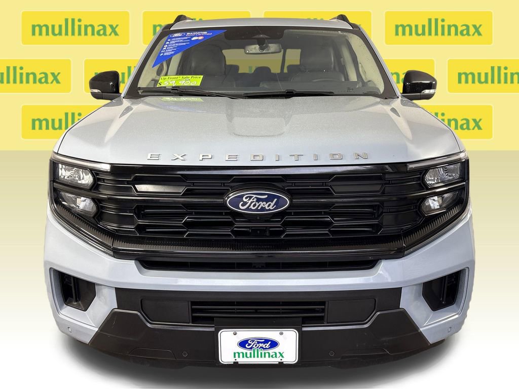 Certified 2025 Ford Expedition Active image 10