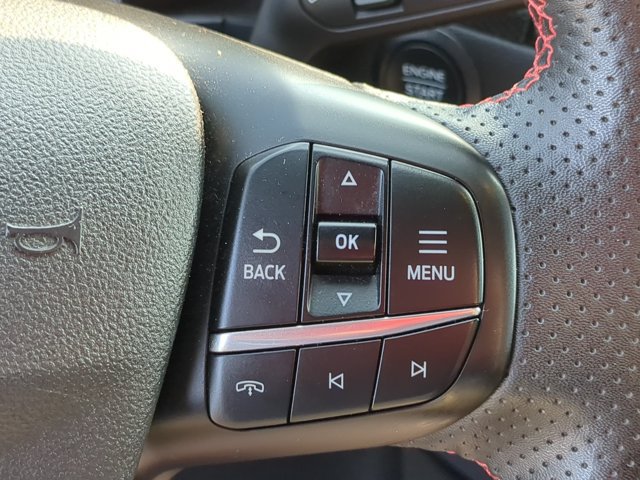 Certified 2024 Ford Escape ST-Line Select AWD/4WD image 16