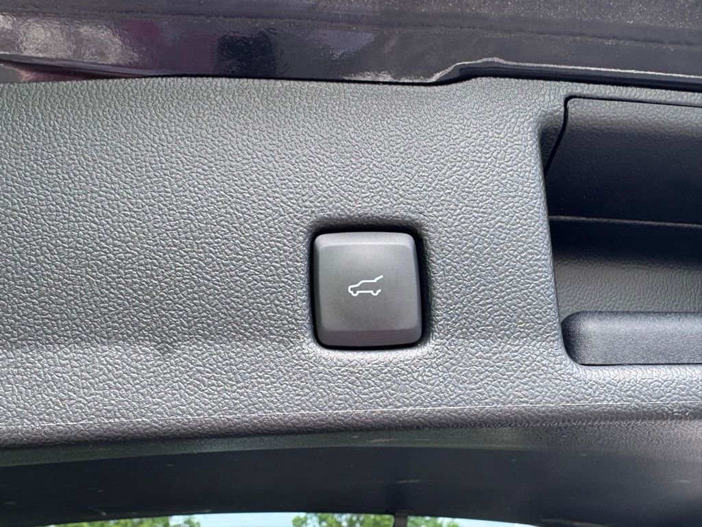 Certified 2023 Ford Escape ST-Line w/ Tech Pack #1 AWD/4WD image 24