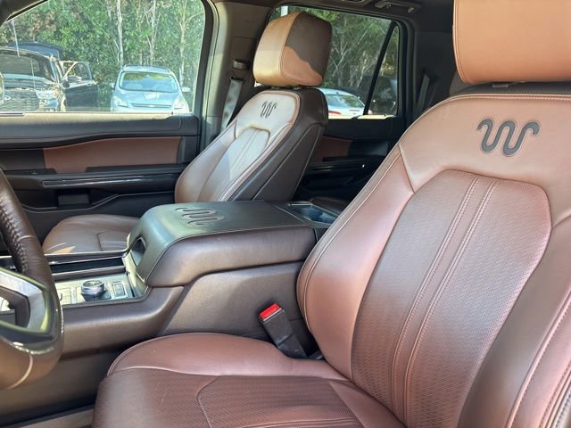 Certified 2023 Ford Expedition Max King Ranch image 6