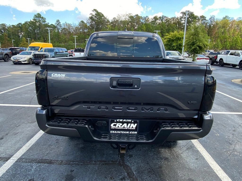 Used 2023 Toyota Tacoma SR5 w/ Technology Package AWD/4WD image 6