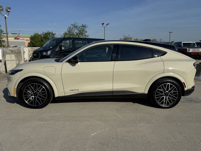Certified 2025 Ford Mustang Mach-E Premium AWD/4WD image 2