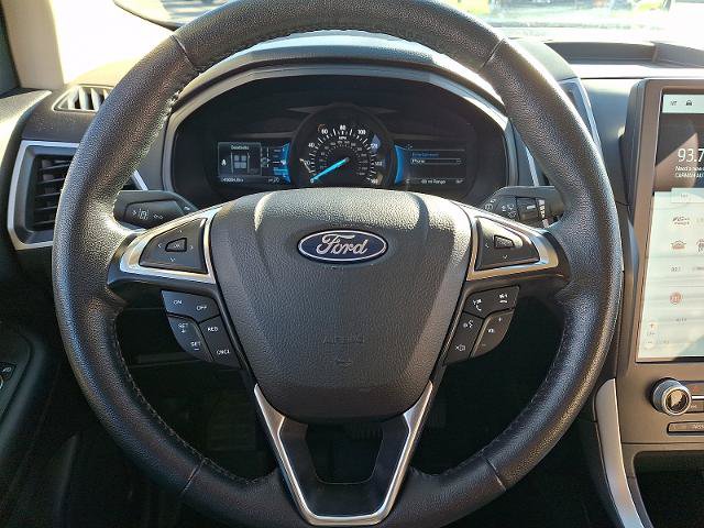 Certified 2023 Ford Edge SEL w/ Convenience Package AWD/4WD image 17