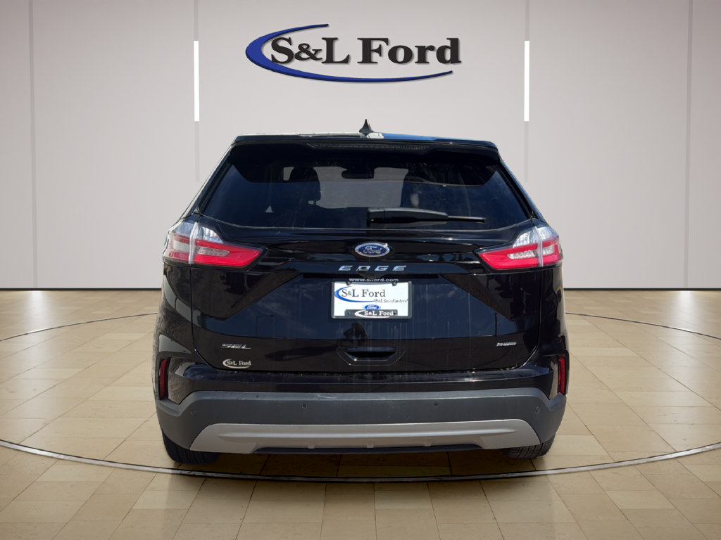 Certified 2024 Ford Edge SEL AWD/4WD image 6