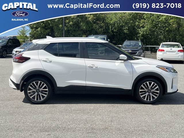 Used 2024 Nissan Kicks SV FWD image 14