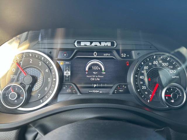 Used 2026 RAM 1500 Warlock AWD/4WD image 32