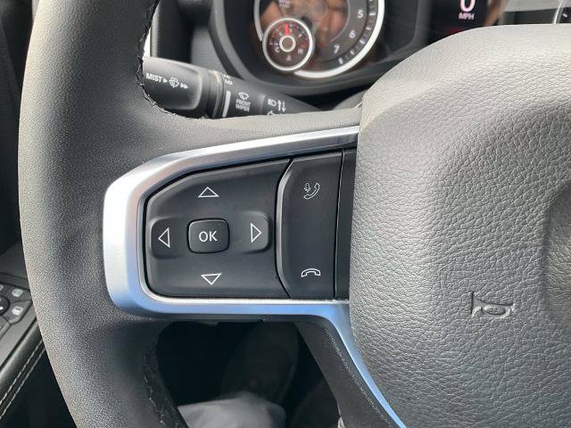 Used 2025 RAM 2500 Big Horn AWD/4WD image 7