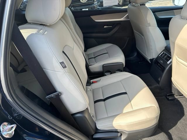 Used 2025 MAZDA CX-90 Plug-In Hybrid w/ Preferred AWD/4WD image 10