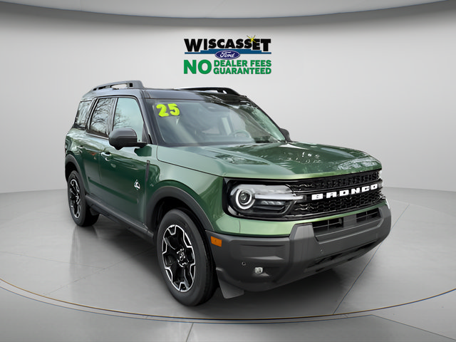Certified 2025 Ford Bronco Sport Outer Banks w/ Outer Banks Tech Package+ AWD/4WD image 25