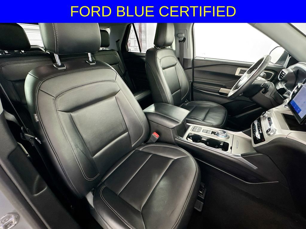Certified 2023 Ford Explorer XLT w/ Equipment Group 202A image 28