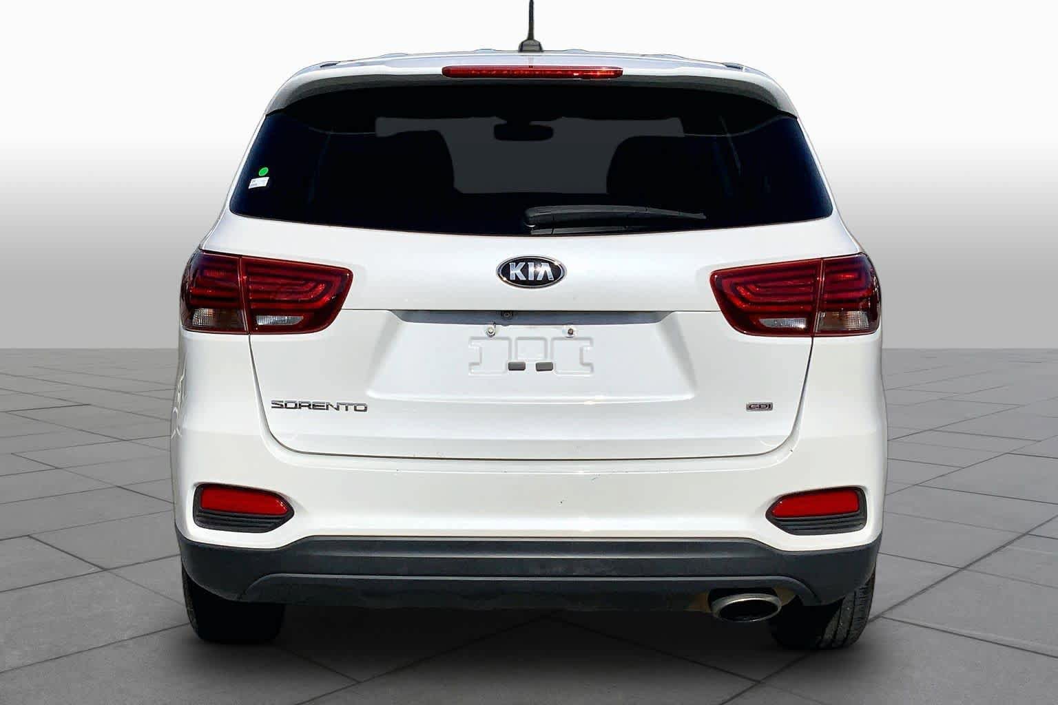 Used 2020 Kia Sorento L FWD image 5