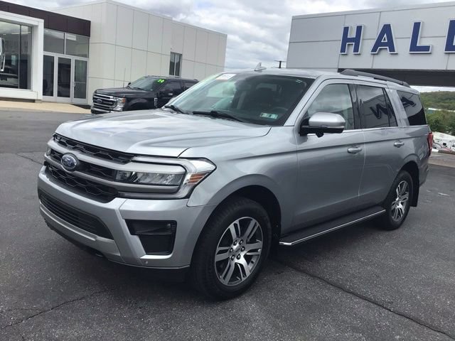Certified 2023 Ford Expedition XLT AWD/4WD image 2
