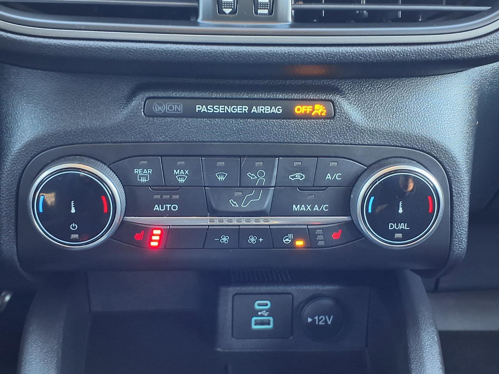 Certified 2023 Ford Escape Active AWD/4WD image 12