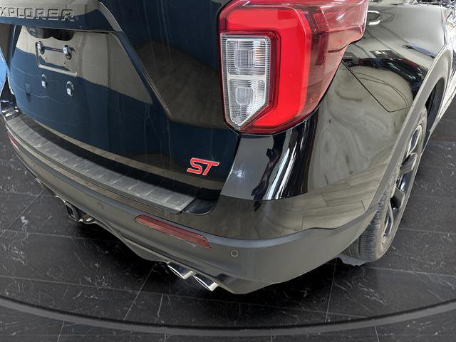 Certified 2023 Ford Explorer ST w/ Technology Package image 39