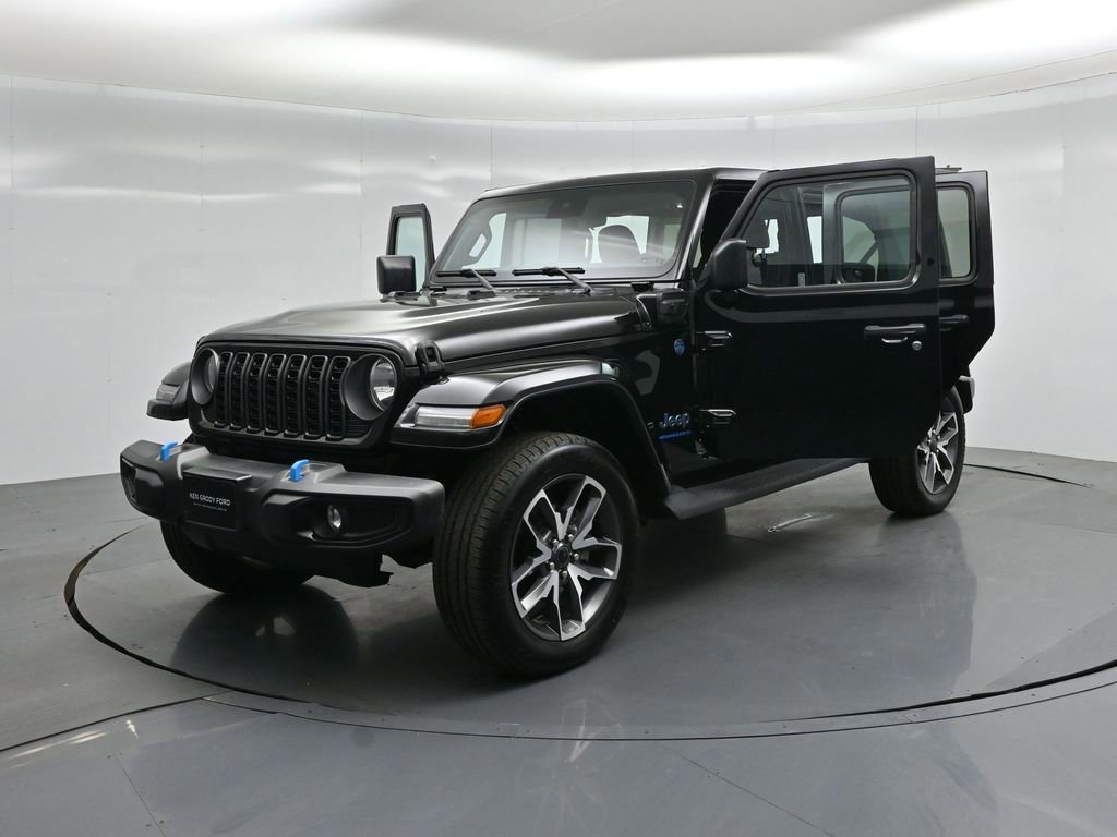 Used 2024 Jeep Wrangler Unlimited image 48