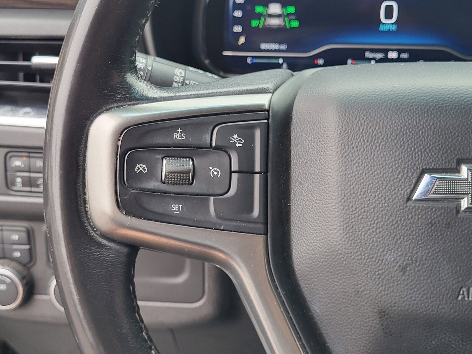Used 2022 Chevrolet Tahoe Z71 AWD/4WD image 28