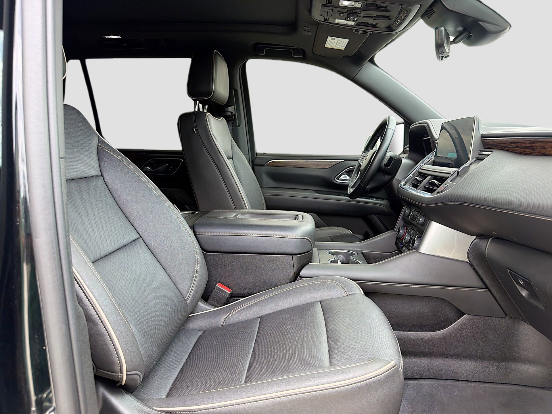 Used 2023 Chevrolet Tahoe Premier AWD/4WD image 35