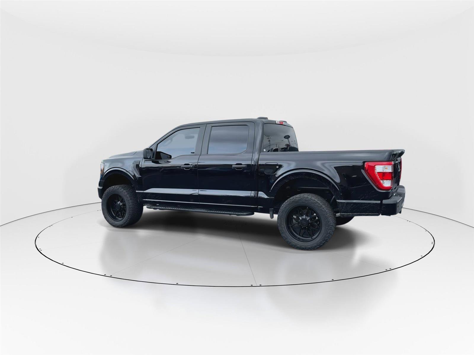 Certified 2023 Ford F150 XL w/ STX Appearance Package image 5