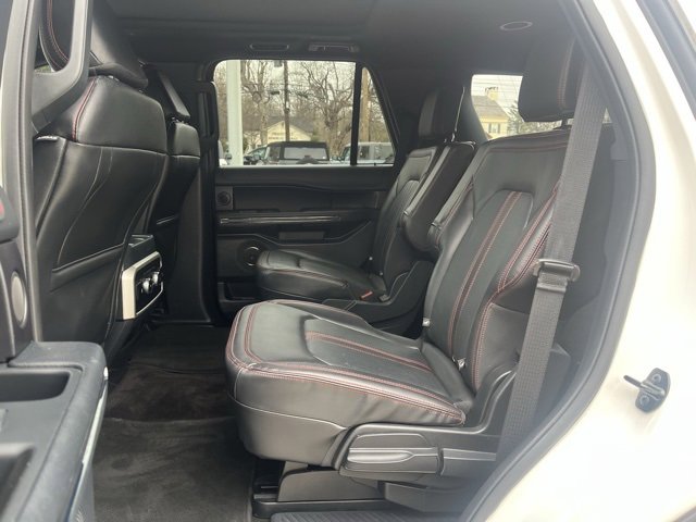 Certified 2022 Ford Expedition Limited image 30