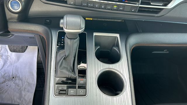 Used 2024 Toyota Sienna XSE w/ XSE Plus Package image 22