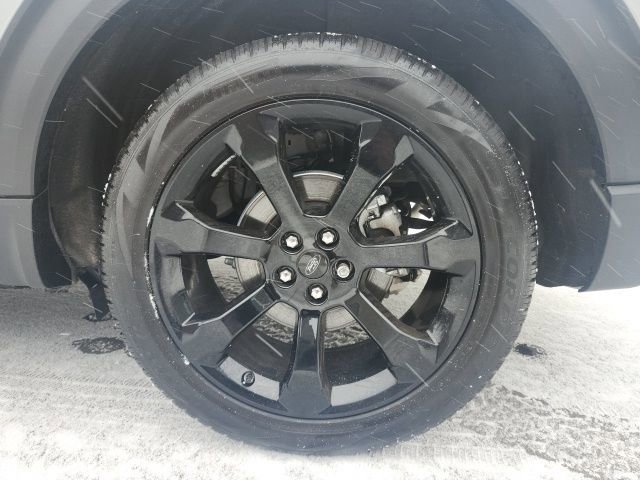 Certified 2024 Ford Explorer ST-Line w/ Class IV Trailer Tow Package image 8