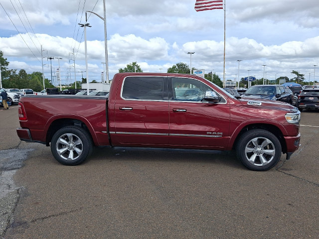 Used 2022 RAM 1500 Limited w/ Body Color Bumper Group AWD/4WD image 7