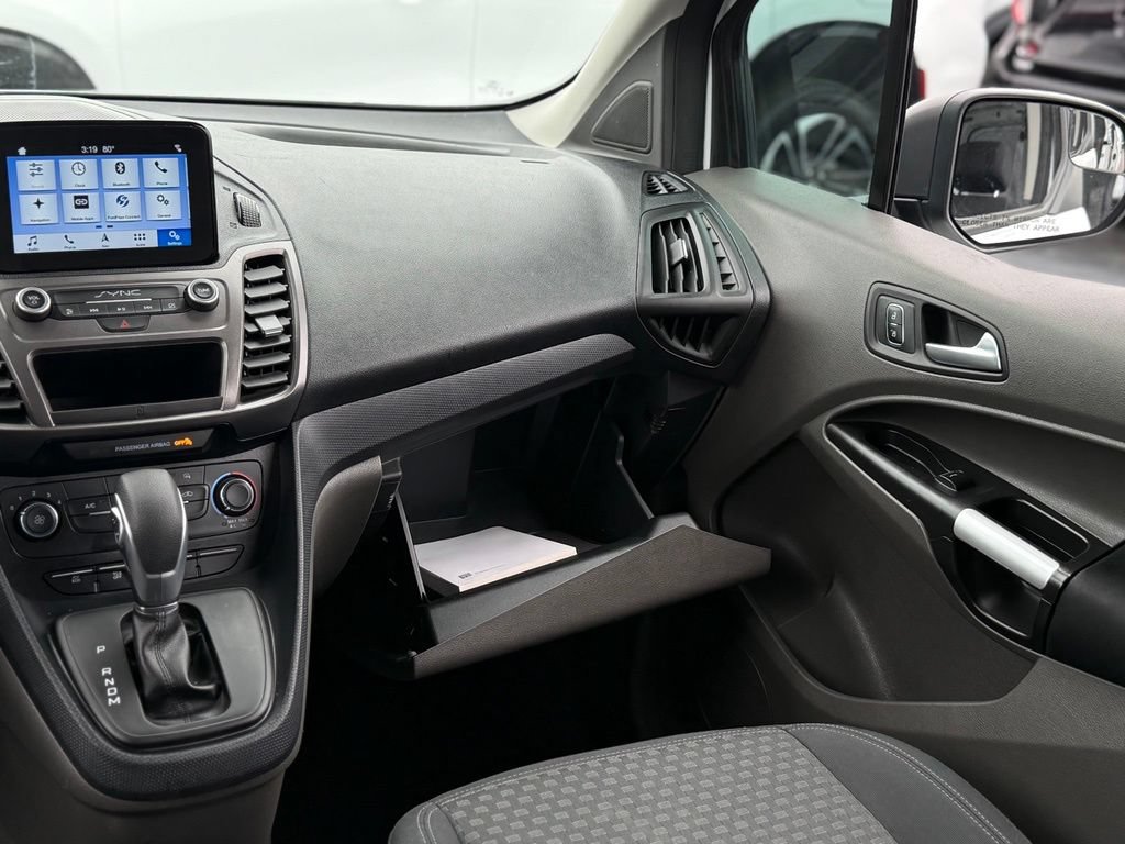 Certified 2020 Ford Transit Connect XLT FWD image 19
