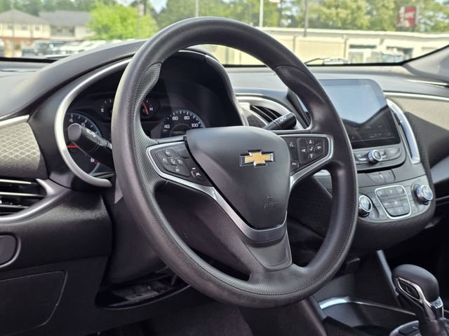 Used 2023 Chevrolet Malibu LT FWD image 23