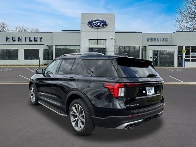 Certified 2025 Ford Explorer Platinum w/ Ultimate Package AWD/4WD image 5