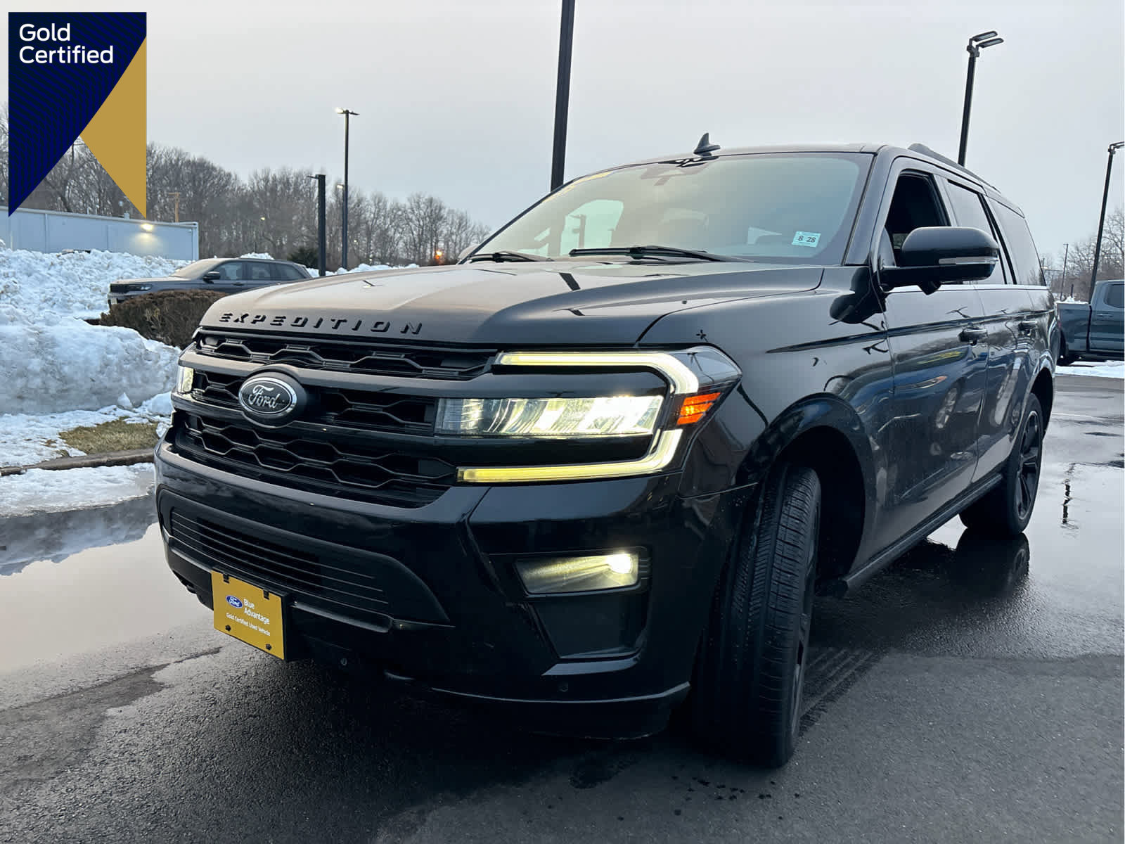 Certified 2023 Ford Expedition Limited image 1