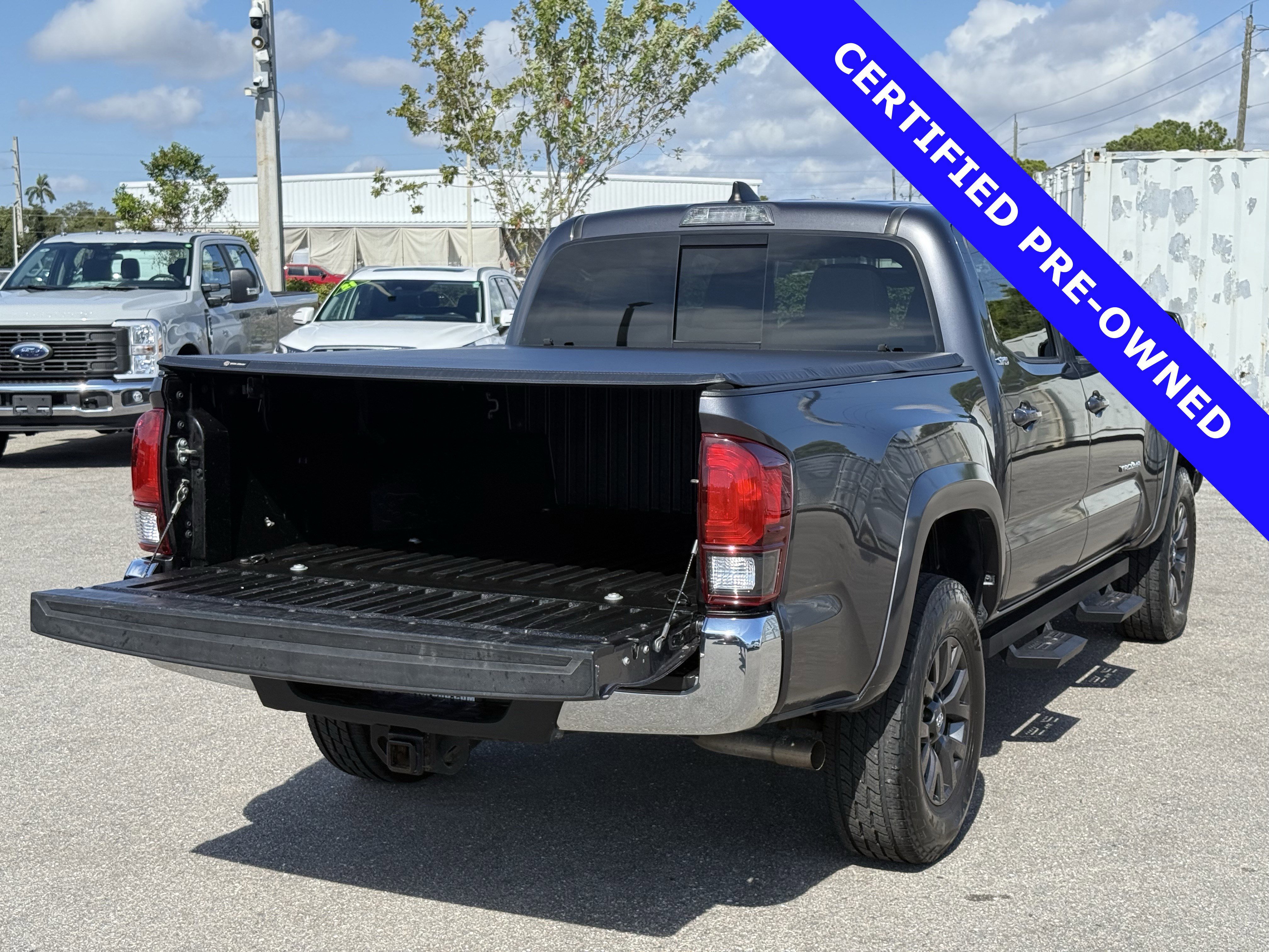 Used 2020 Toyota Tacoma SR5 image 5