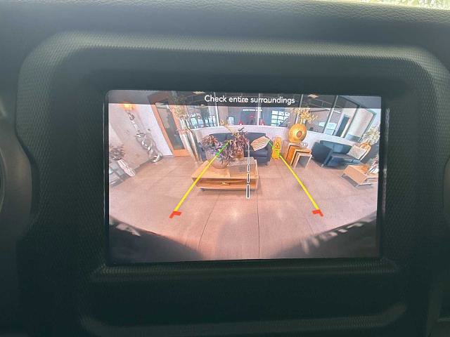 Used 2023 Jeep Wrangler Unlimited w/ Cold Weather Group image 13