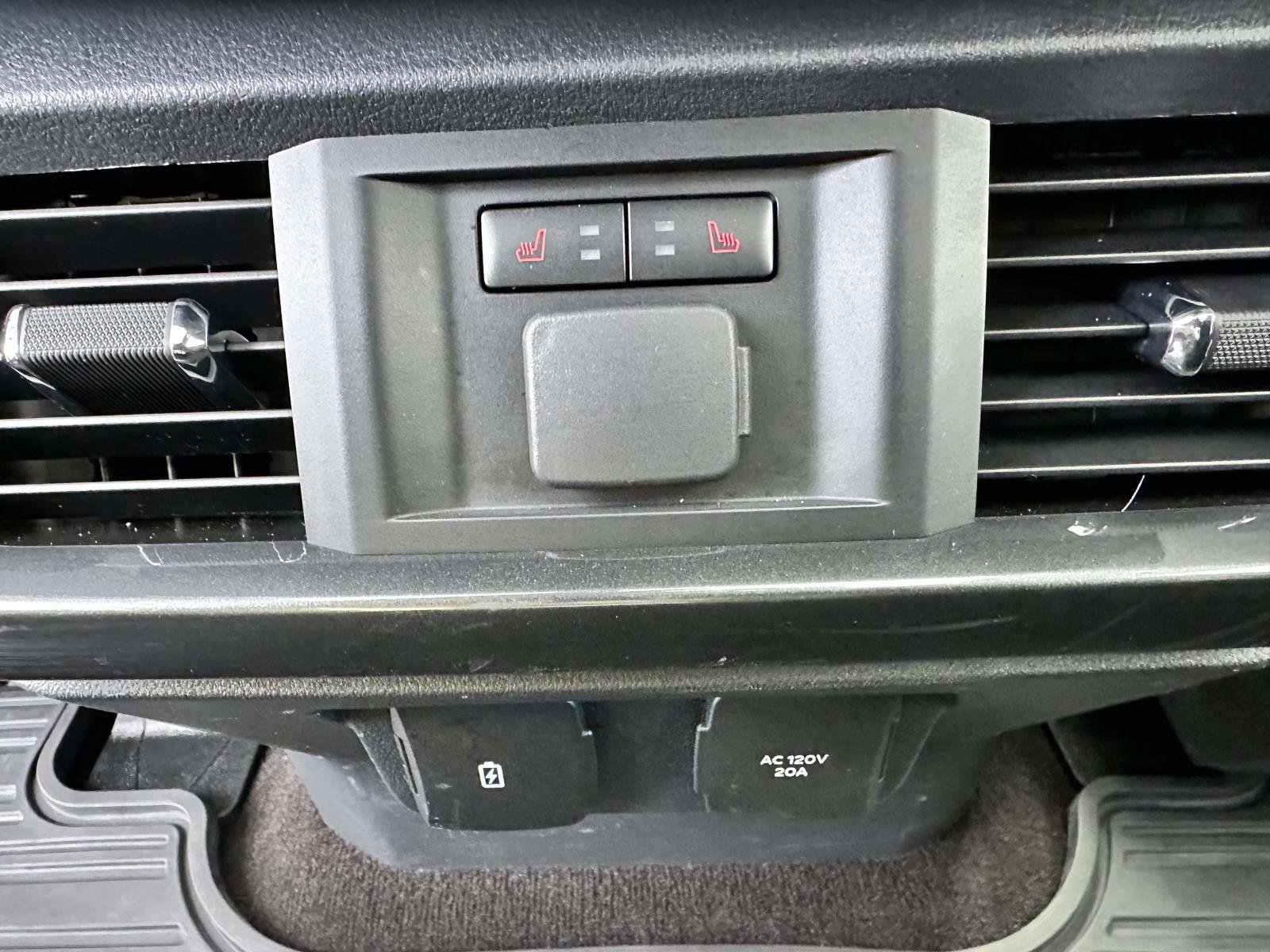 Certified 2022 Ford F150 Lariat w/ Equipment Group 502A High image 16