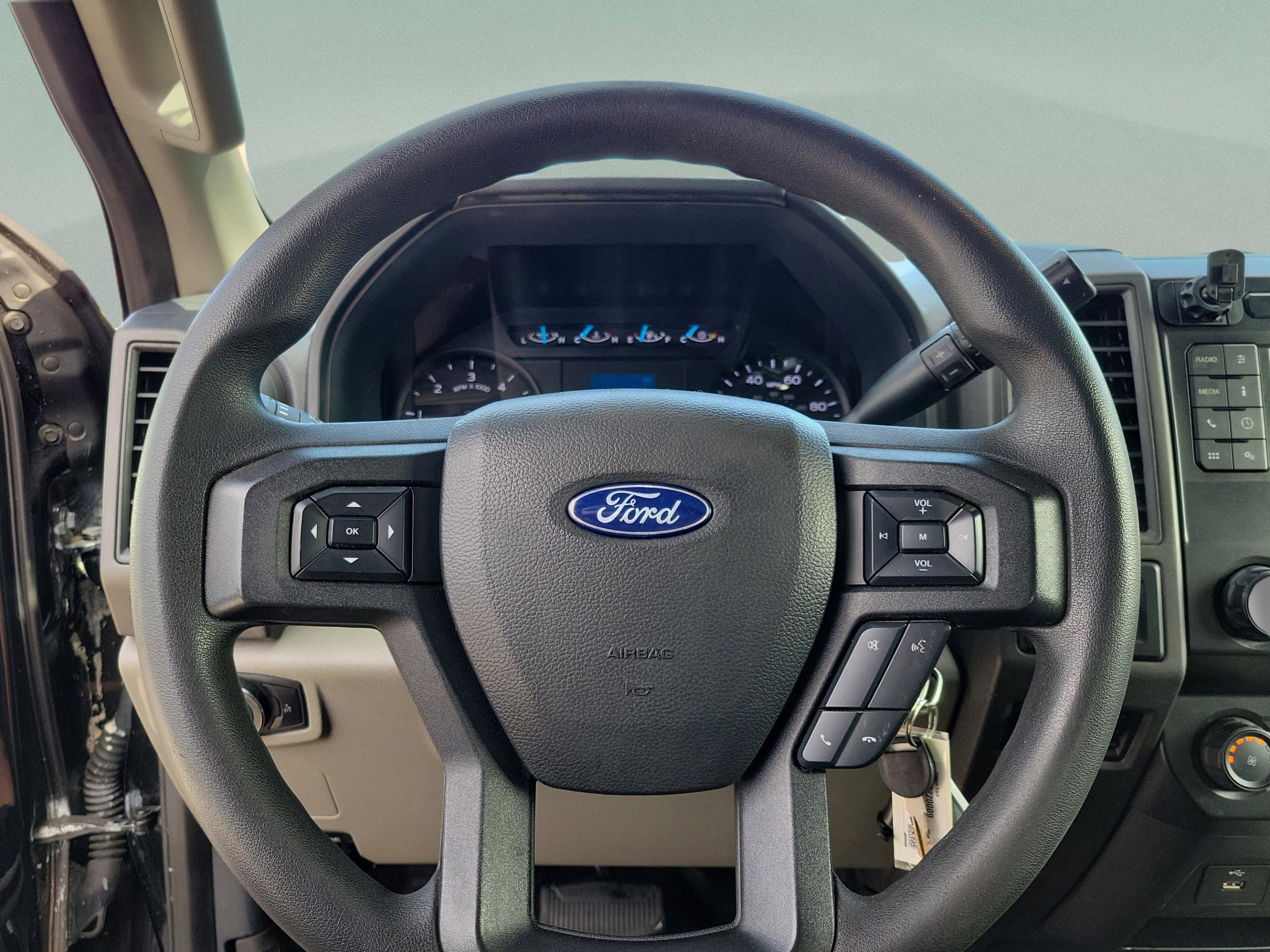 Certified 2022 Ford F350 XL w/ Power Equipment Group image 12