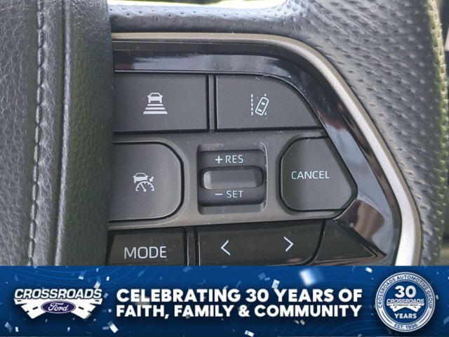 Used 2024 Toyota Tundra Limited AWD/4WD image 18