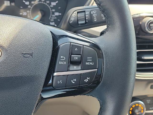 Certified 2022 Ford Escape SE w/ Cold Weather Package AWD/4WD image 27