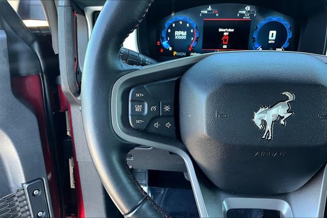 Certified 2025 Ford Bronco Heritage Edition AWD/4WD image 18