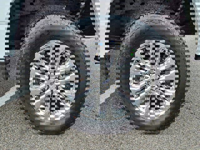 Certified 2024 Ford F150 Lariat w/ FX4 Off-Road Package image 27