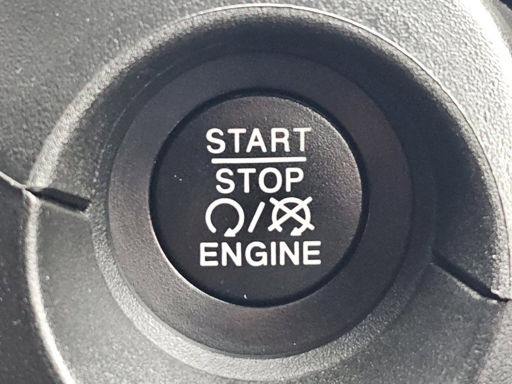 Used 2018 Jeep Compass Latitude image 14