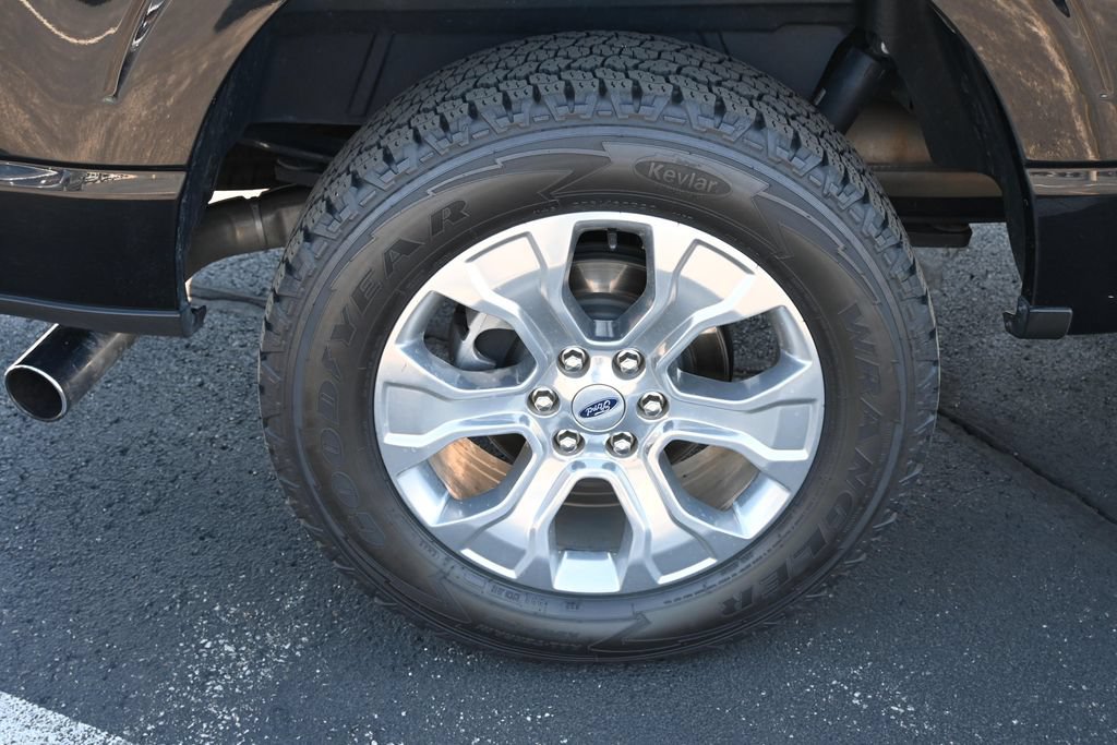 Certified 2021 Ford F150 Platinum w/ Equipment Group 701A High AWD/4WD image 16