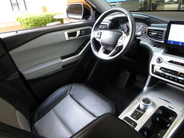 Certified 2023 Ford Explorer XLT w/ Equipment Group 202A image 23